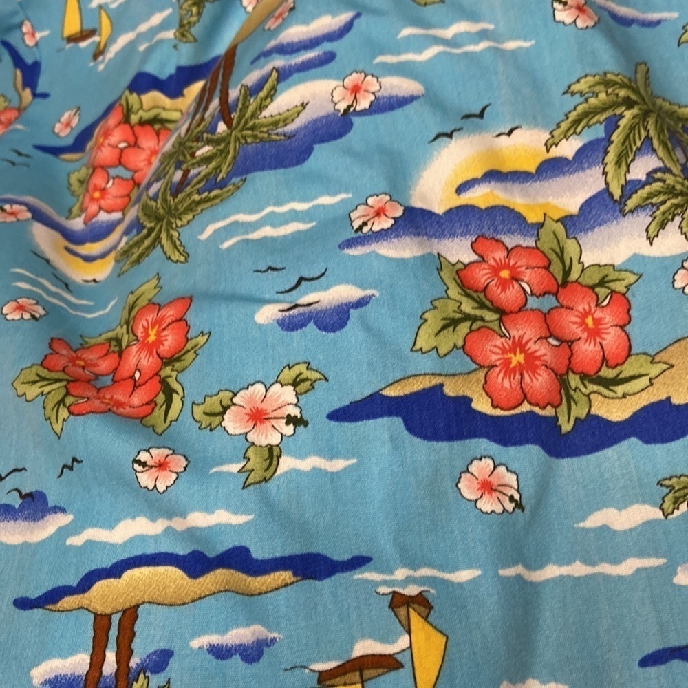Best Medical Scrub Top Islands Boats Blue M - Picture 7 of 7
